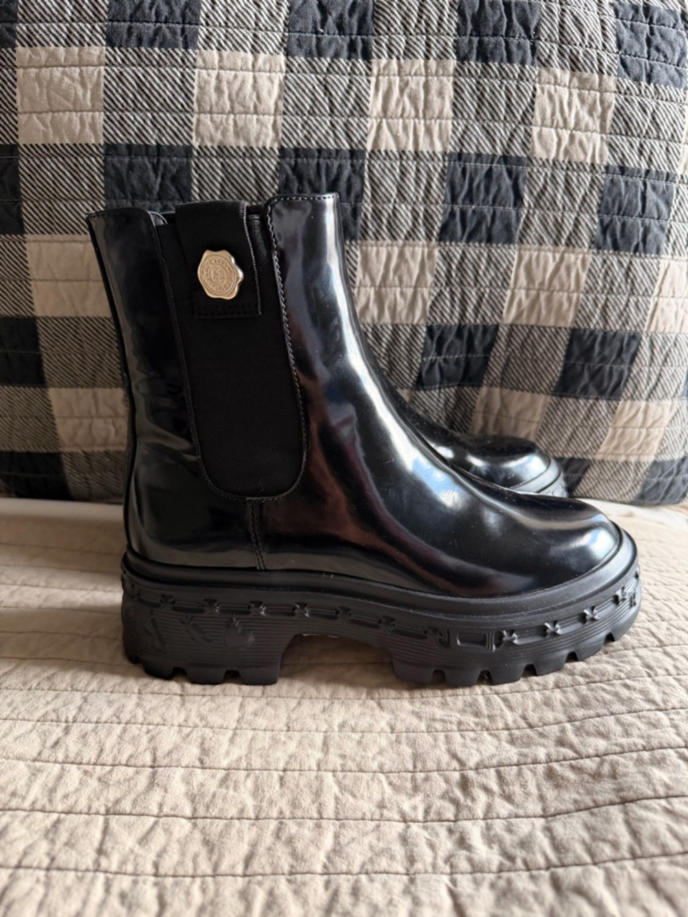 Women’s Black Platform Chelsea Boots